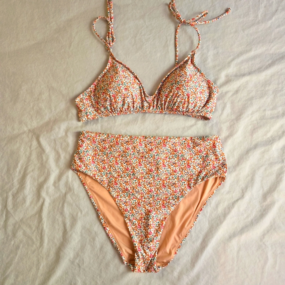 J. Crew Liberty Eloise Floral sz M - Tie Shoulder Bikini Top & High Waist bottom